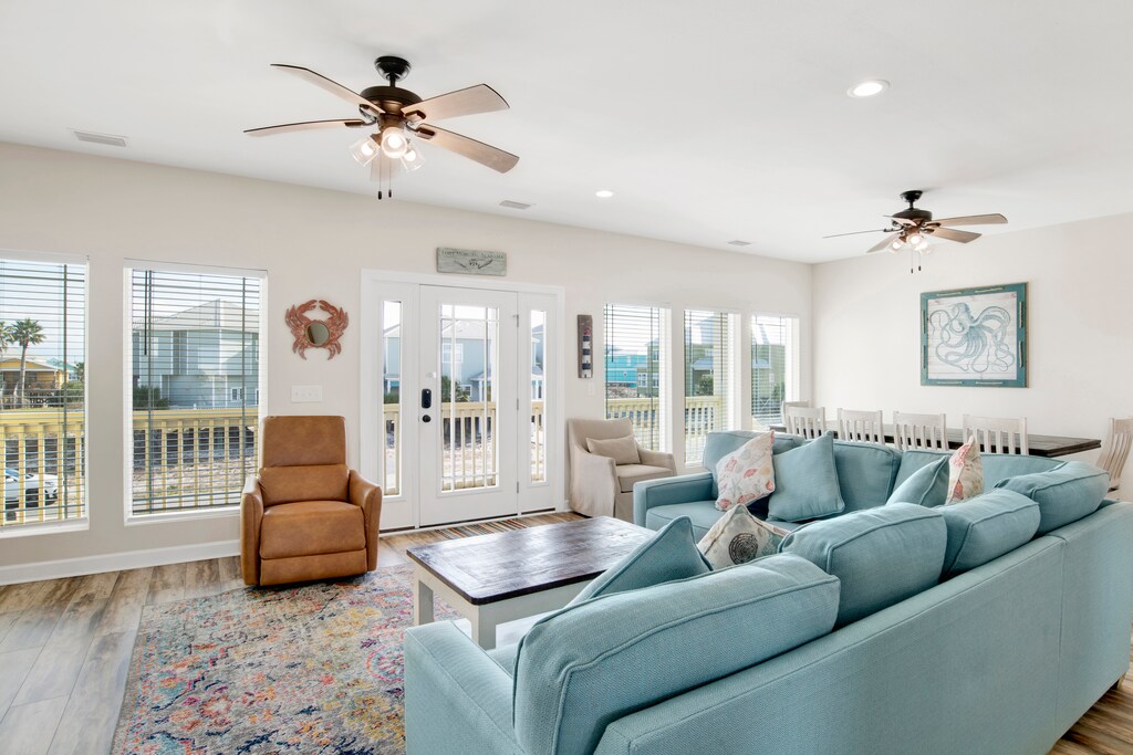 Spacious living area with deck access and views