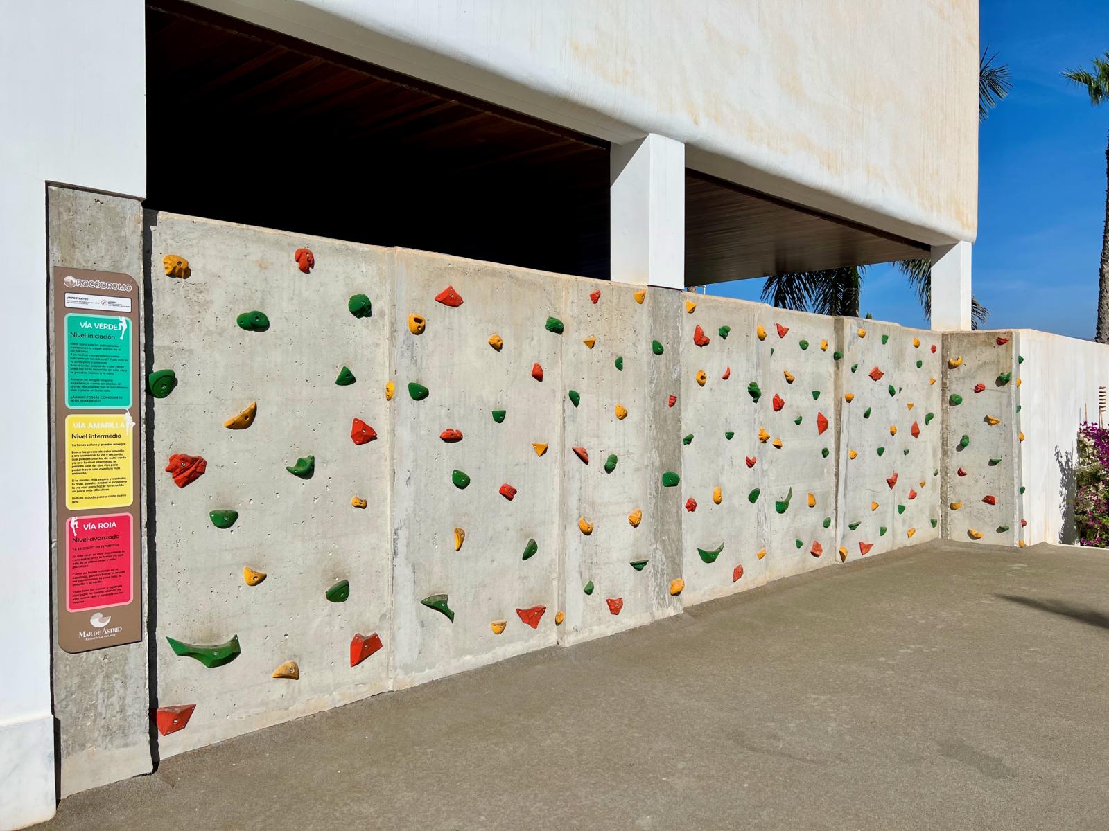 Standard 2 Bedrooms Apartment