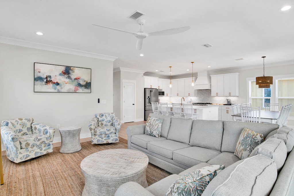 Beautiful open concept on the 1st floor