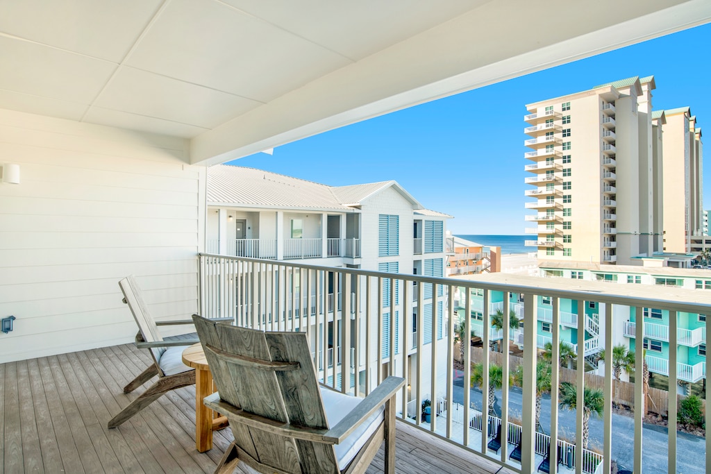 Welcome to Sea Glass 410 in Gulf Shores!