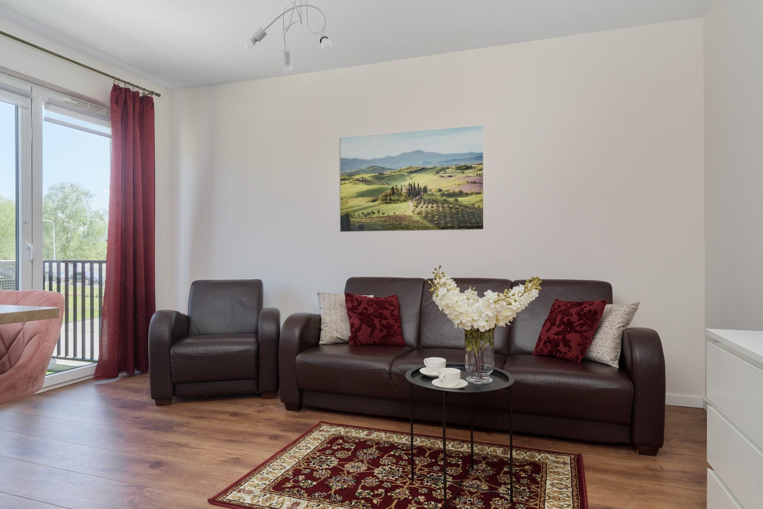 Property Image 1 - Opoczyńska 14 | Elegancki Apartament | Biurko