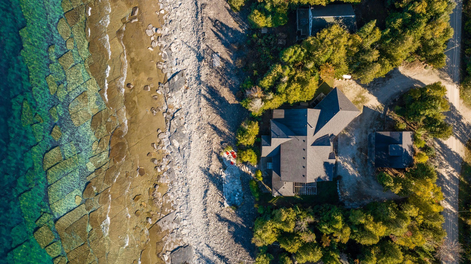 Property Image 2 - Michael’s Luxury Cottage on Bruce Trail/ Starlink