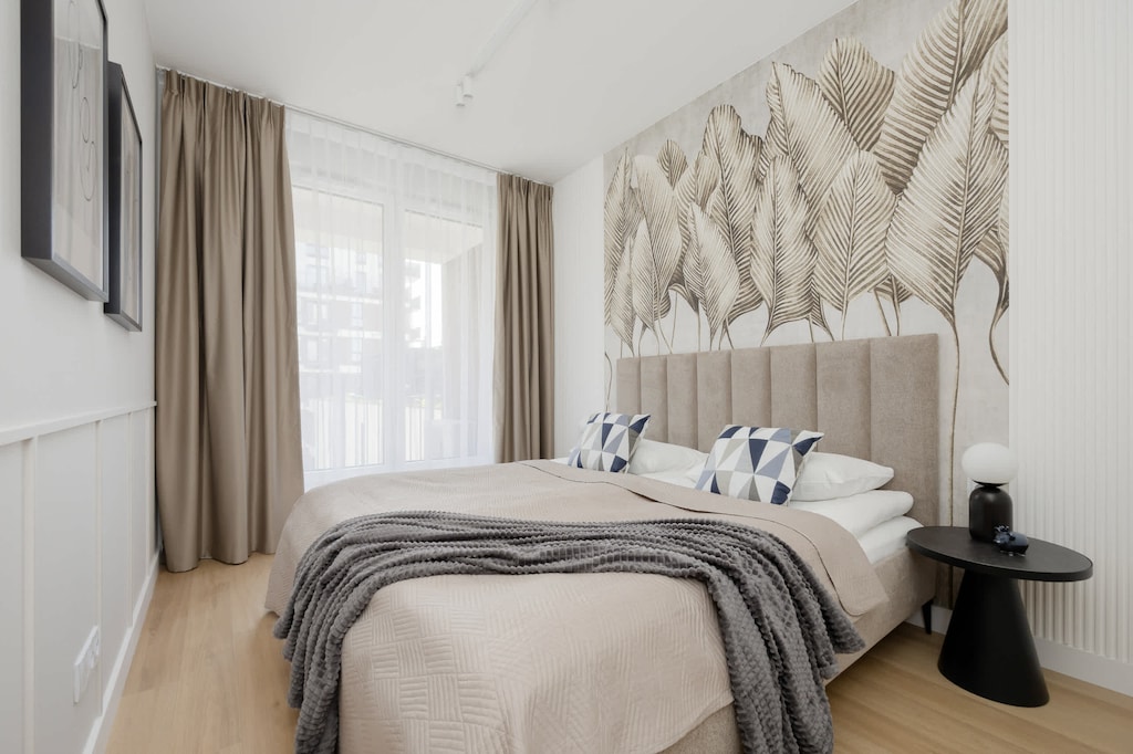 Bedroom with charming decor