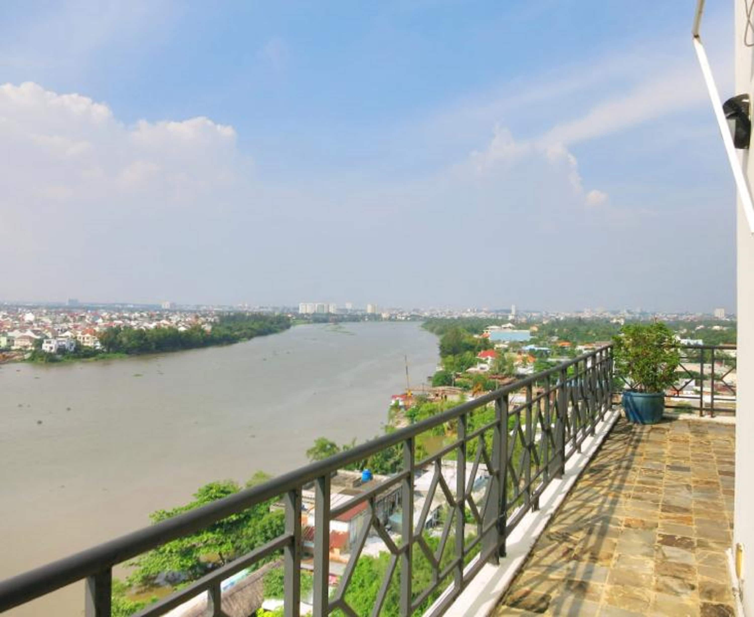 4 bedroom unit in Ho Chi Min City