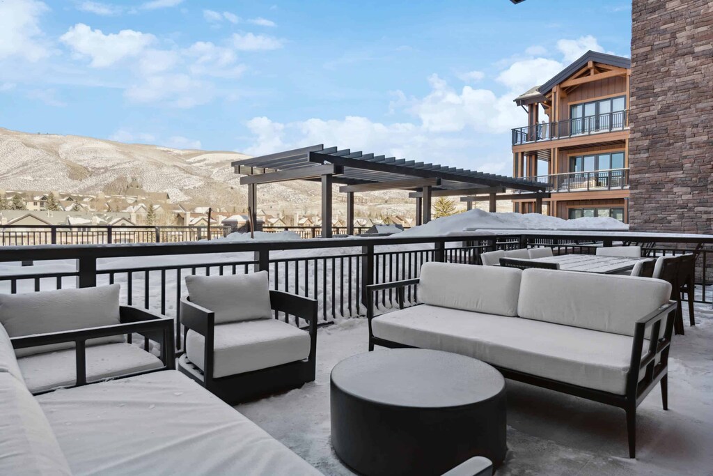 1717531040613-2169-6