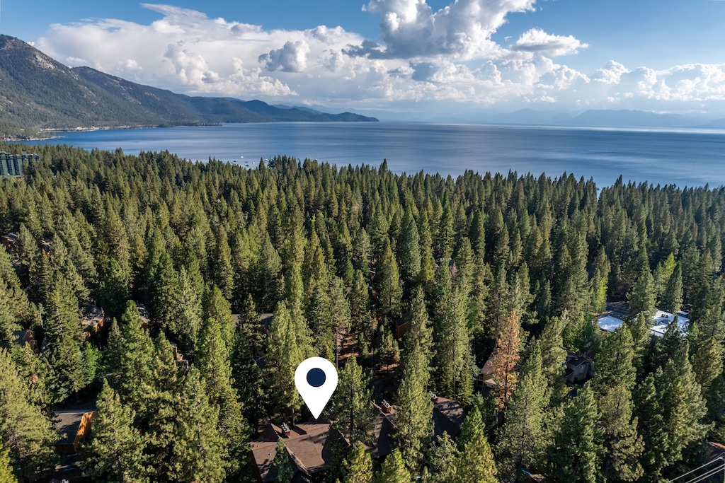 Prime location in Incline Village!