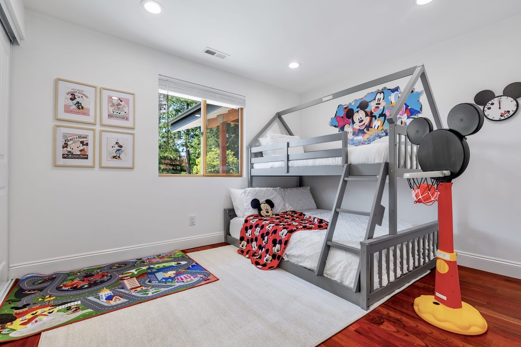 Micky Mouse accompany your kids!