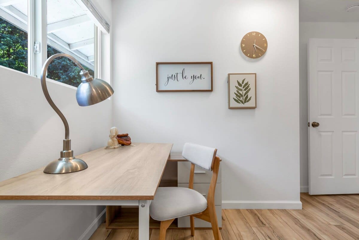 We also prepare an office desk for you to work from home We also prepare an office desk for you to work from home