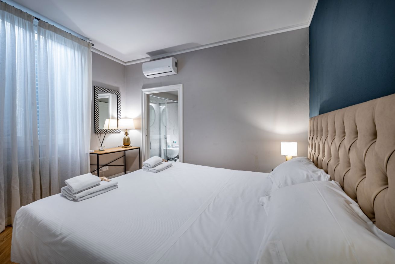 Hs4U Ricasoli Luxury apartment near Duomo N. 3