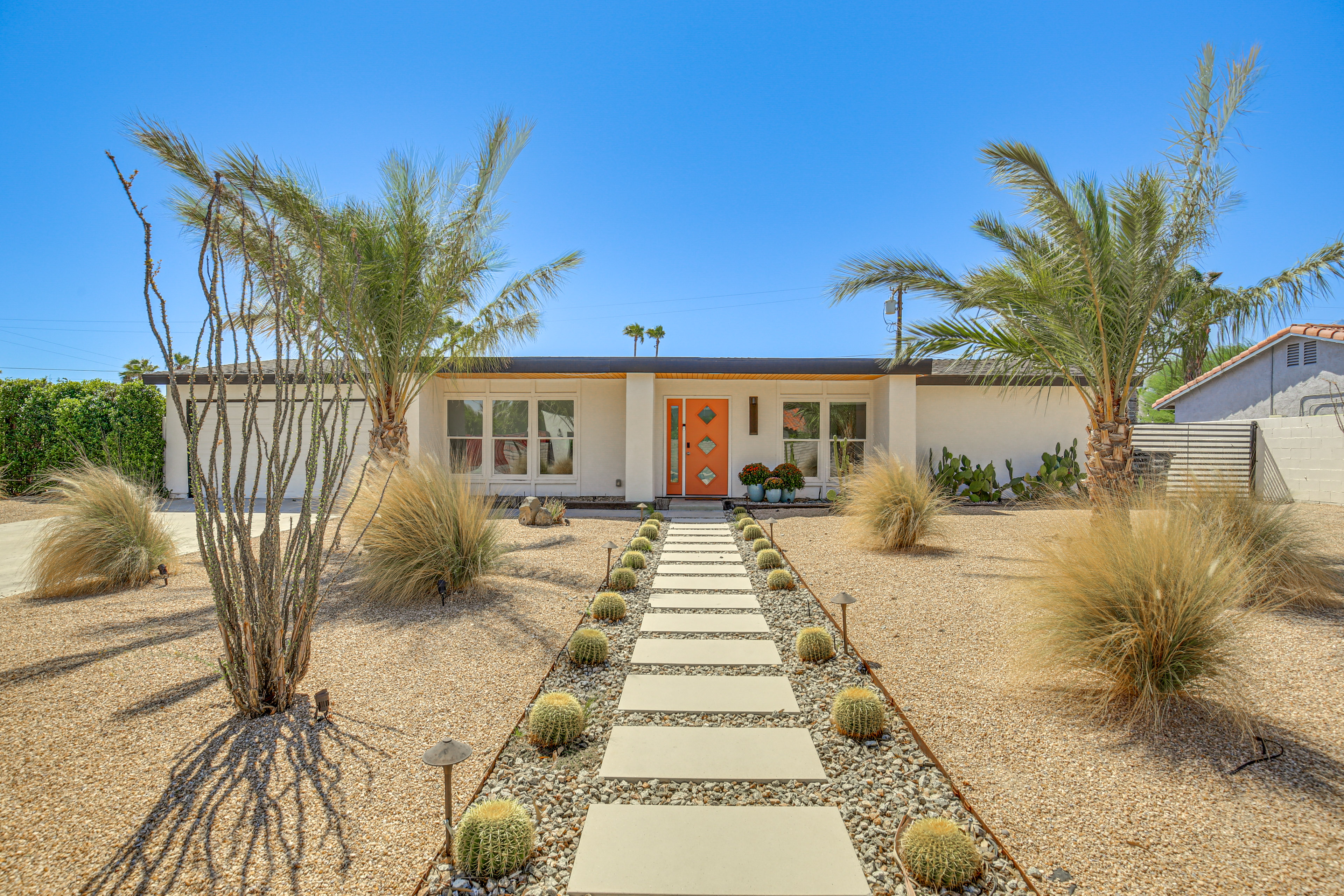 Property Image 2 - ~ 4 Mi to Dtwn: Dog-Friendly Palm Springs Oasis!