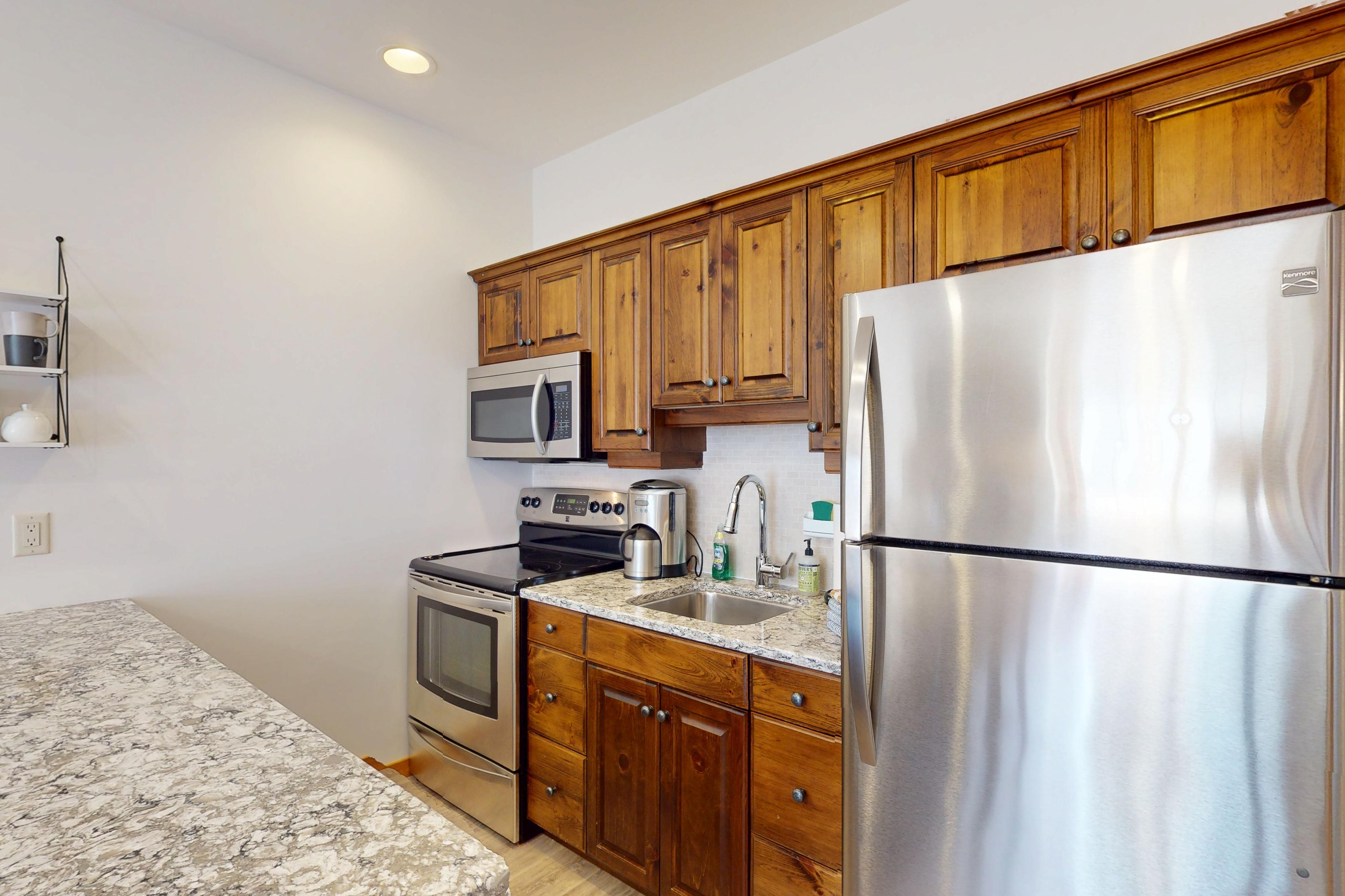 Cedar Lodge Escape at Whitetail Townhomes 21