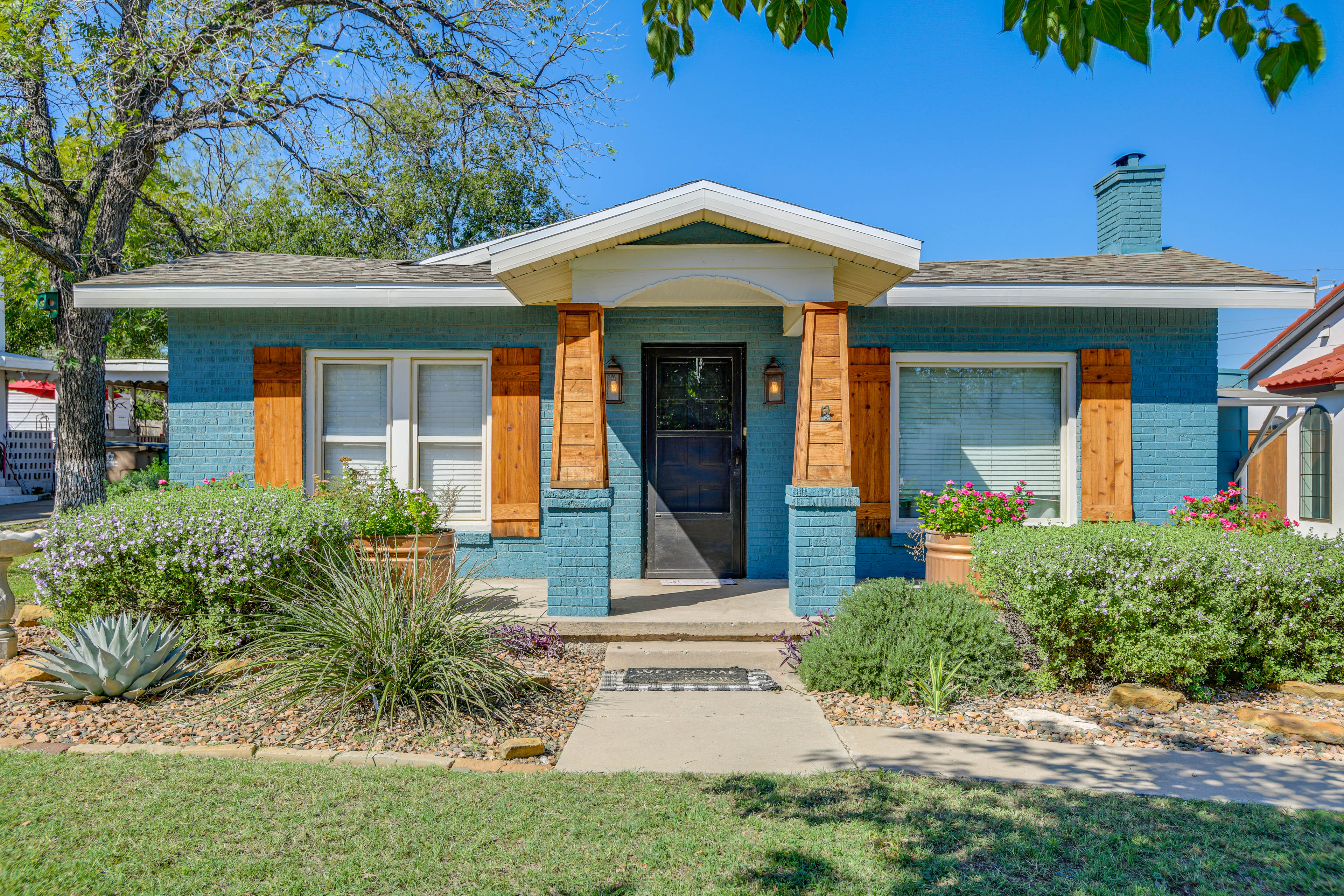 Property Image 1 - Fire Pit & Small-Town Charm: San Angelo Getaway!