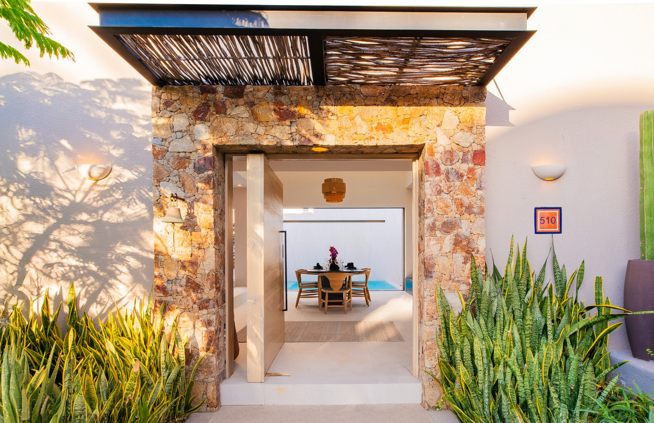 Special Christmas / New Years 4 Bedroom Modern Villa in Pedregal