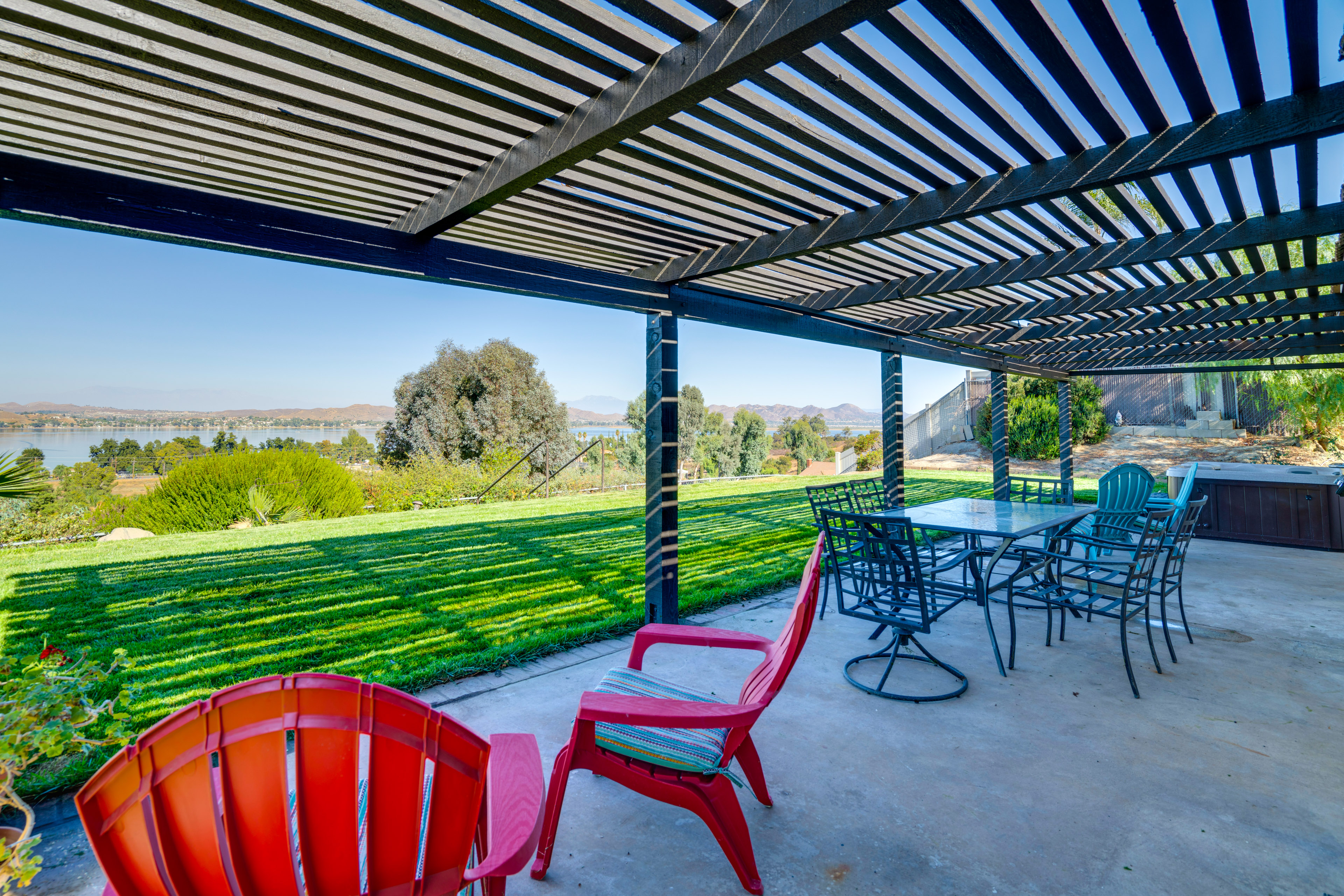 Property Image 1 - Water-View Home w/ Hot Tub in Lake Elsinore!