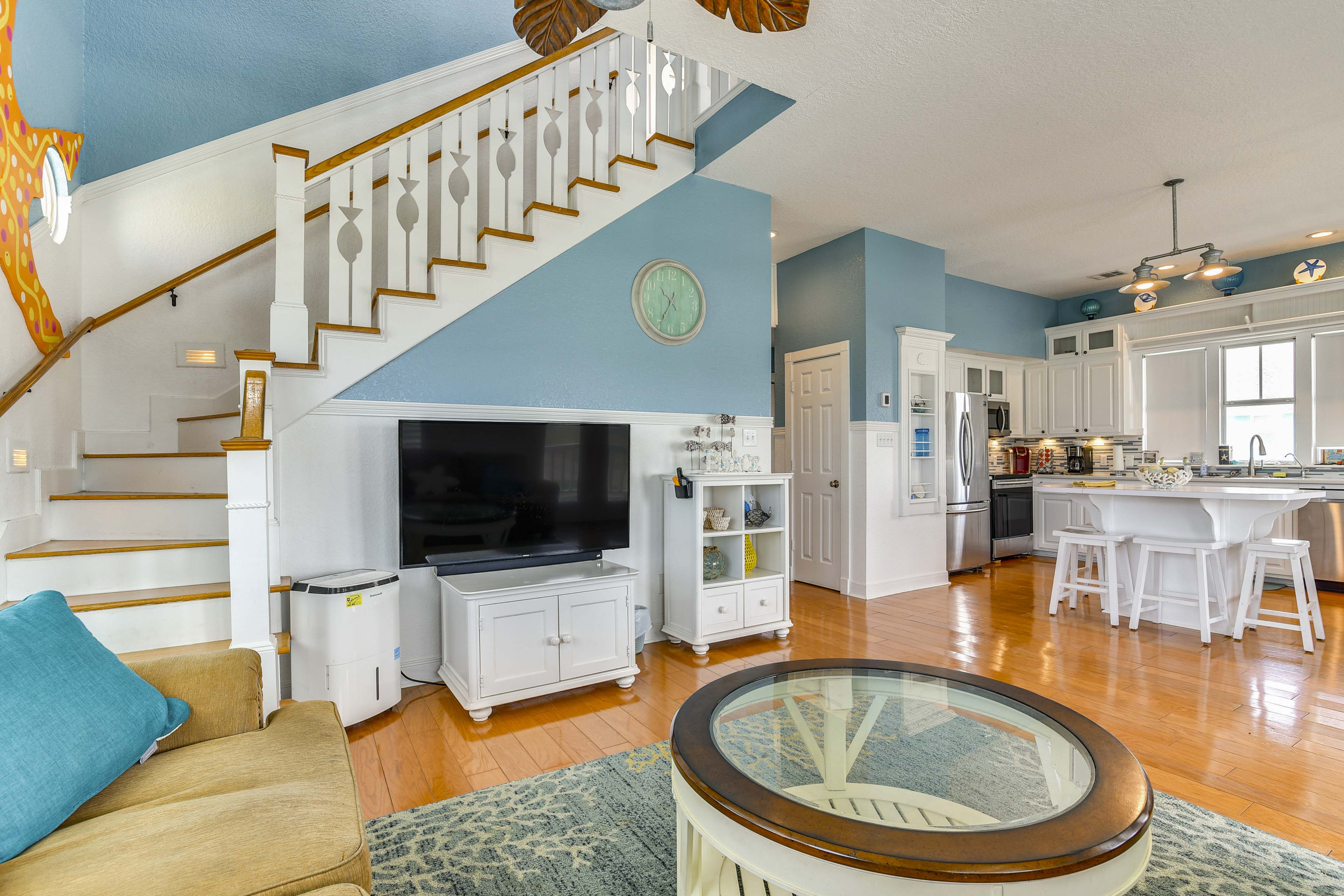 Property Image 1 - Pet-Friendly Surfside Beach Retreat w/ Ocean Views