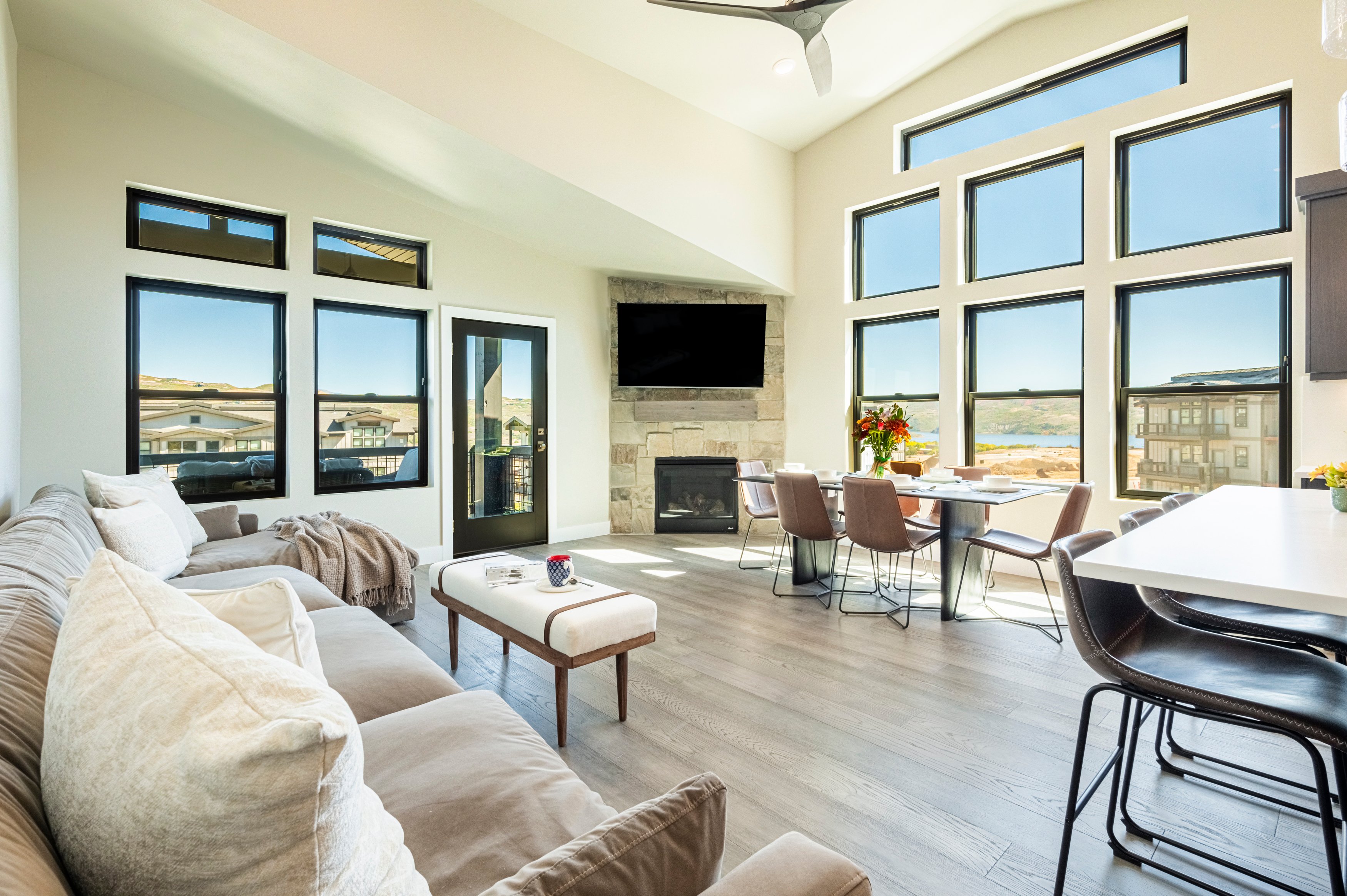 Single-level luxury condo with amazing views