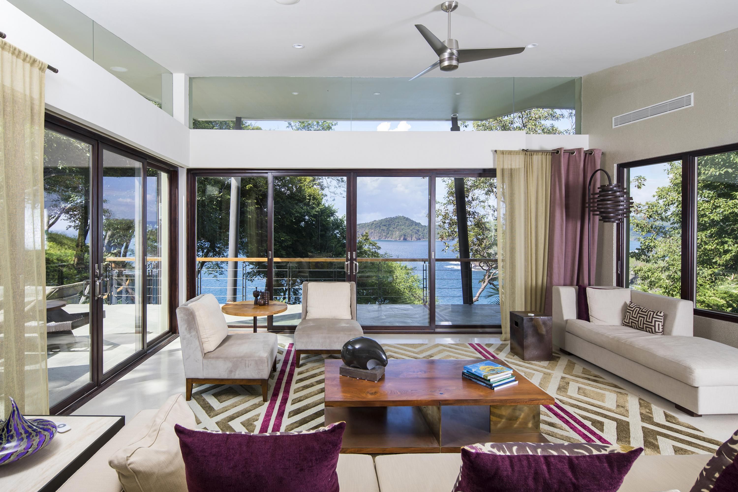 Property Image 2 - Seacliff Point  ocean front  amazing views