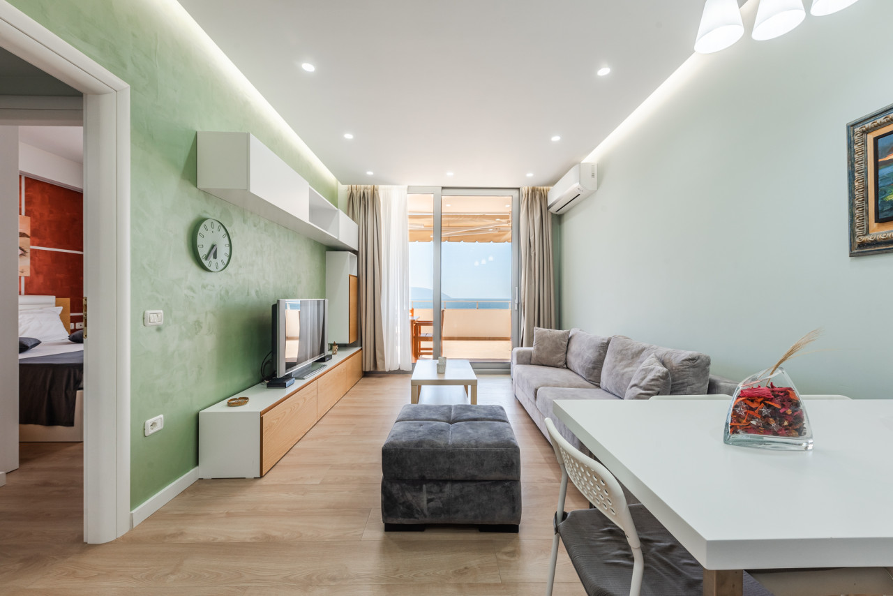 Property Image 1 - Naos’ Beach Apartment