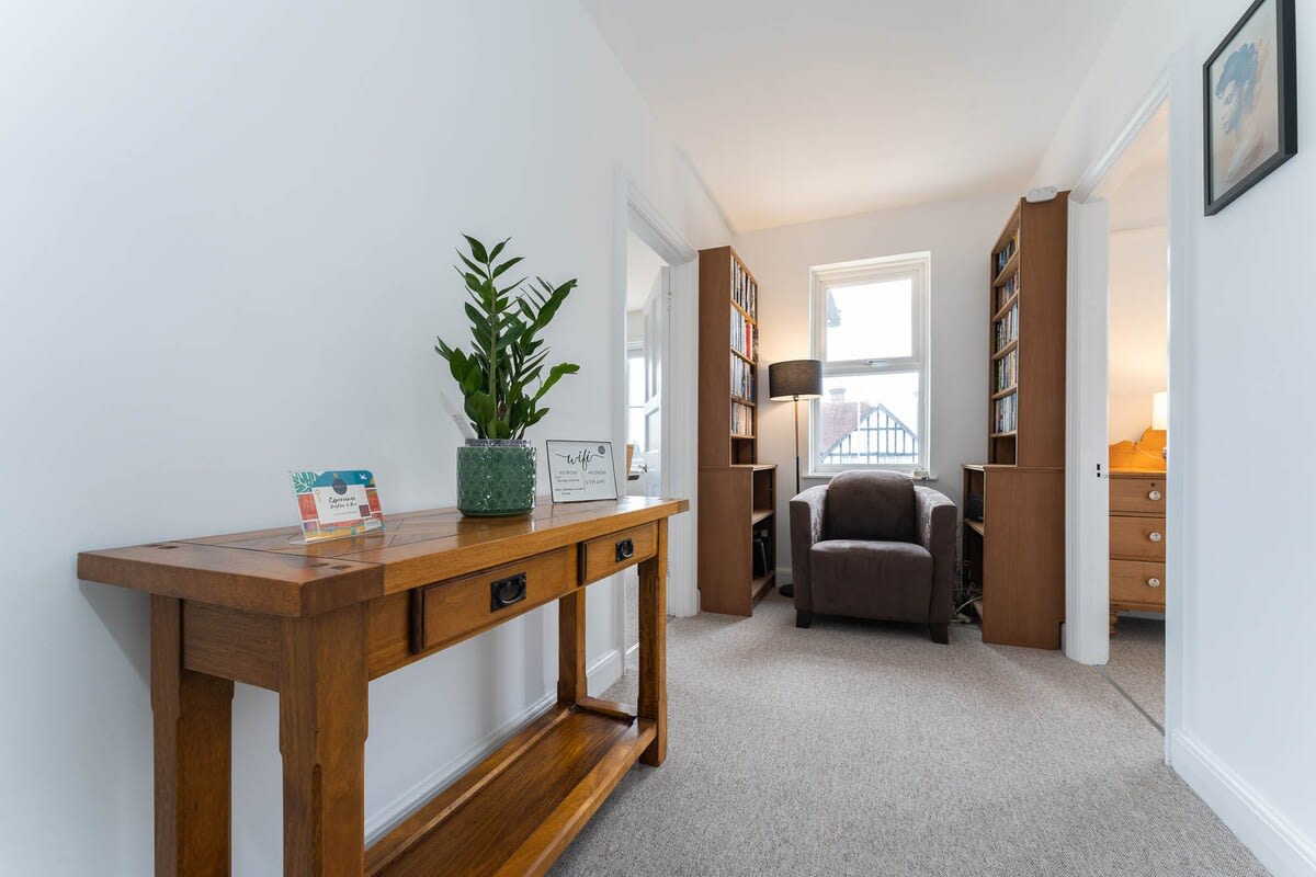 Host & Stay | Preston Park Apartment