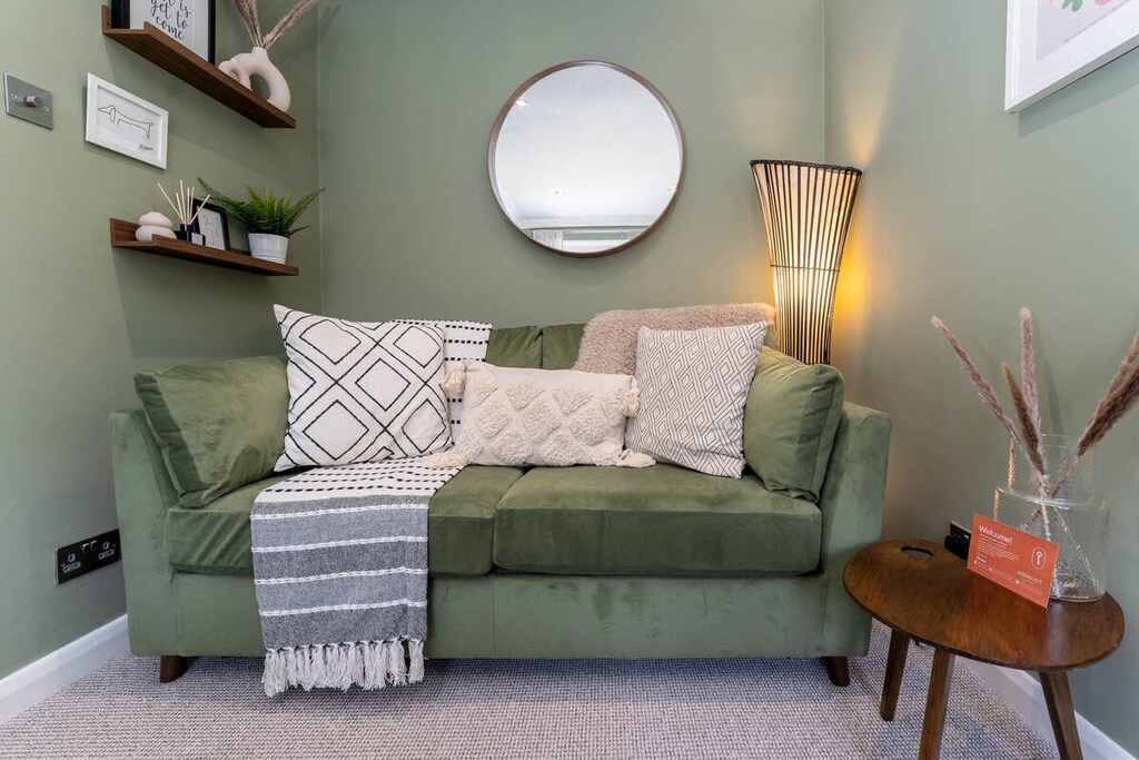 Round Hill Apartment, Brighton and Hove - Host & Stay