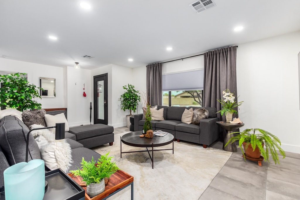 Living room with comfortable furnishings