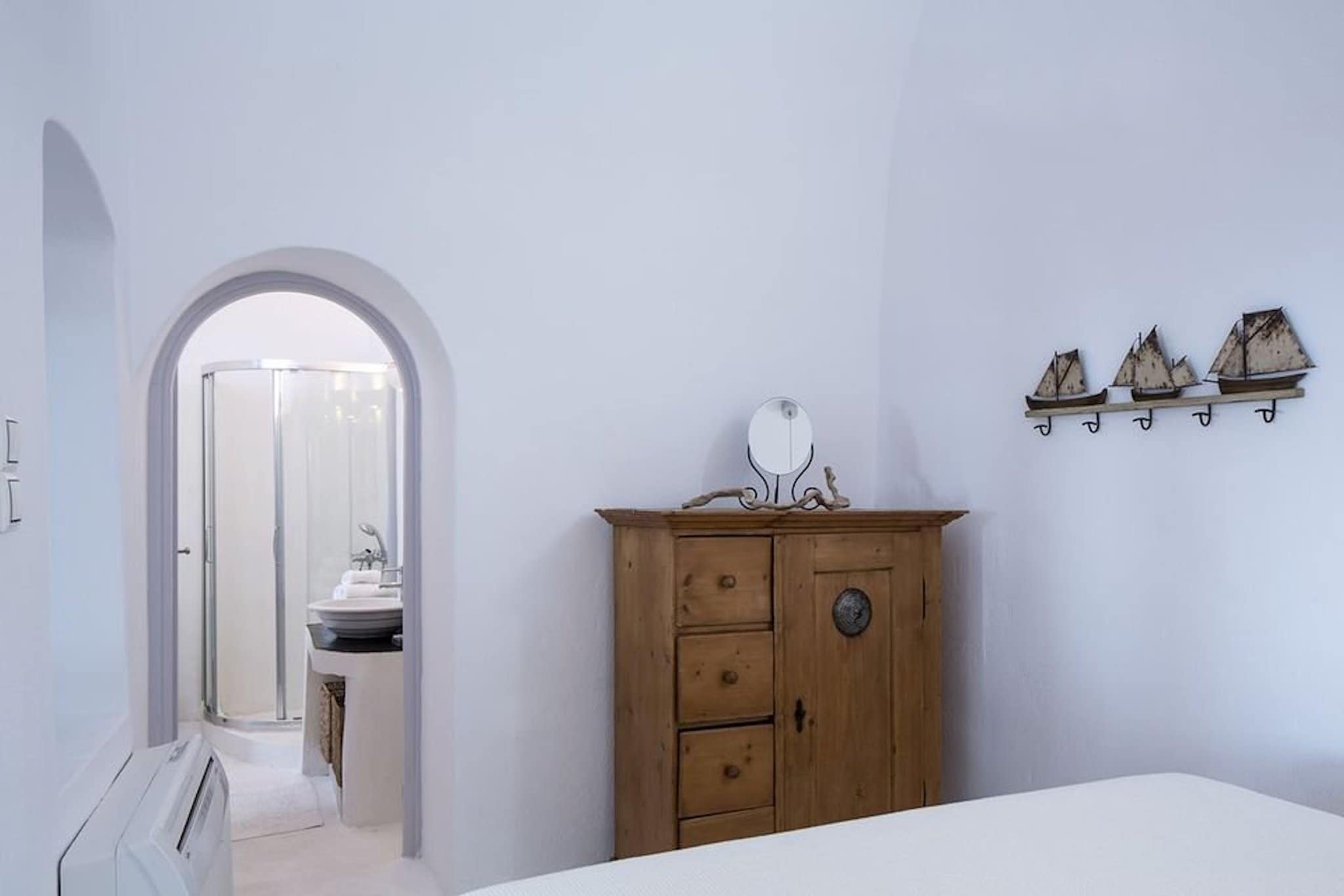 Dazzling Santorini Villa | 3 Bedrooms | Villa Orpheus | Private Terrace with Stunning Caldera Views & Jacuzzi Plunge Pool | Imerovigli Dazzling Santorini Villa | 3 Bedrooms | Villa Orpheus | Private Terrace with Stunning Caldera Views & Jacuzzi Plunge Pool | Imerovigli