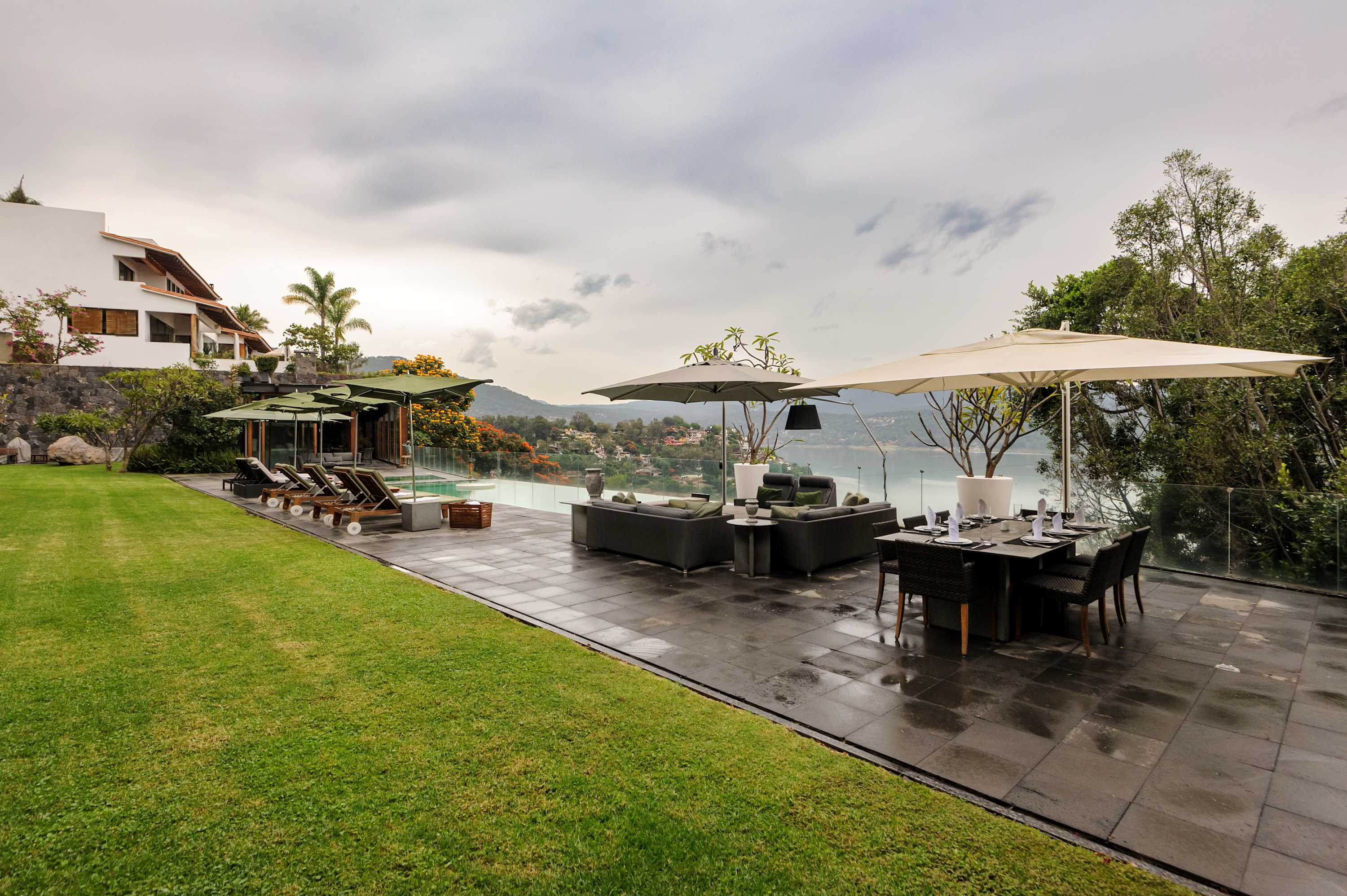 Jardín, Terraza, Alberca, Lago