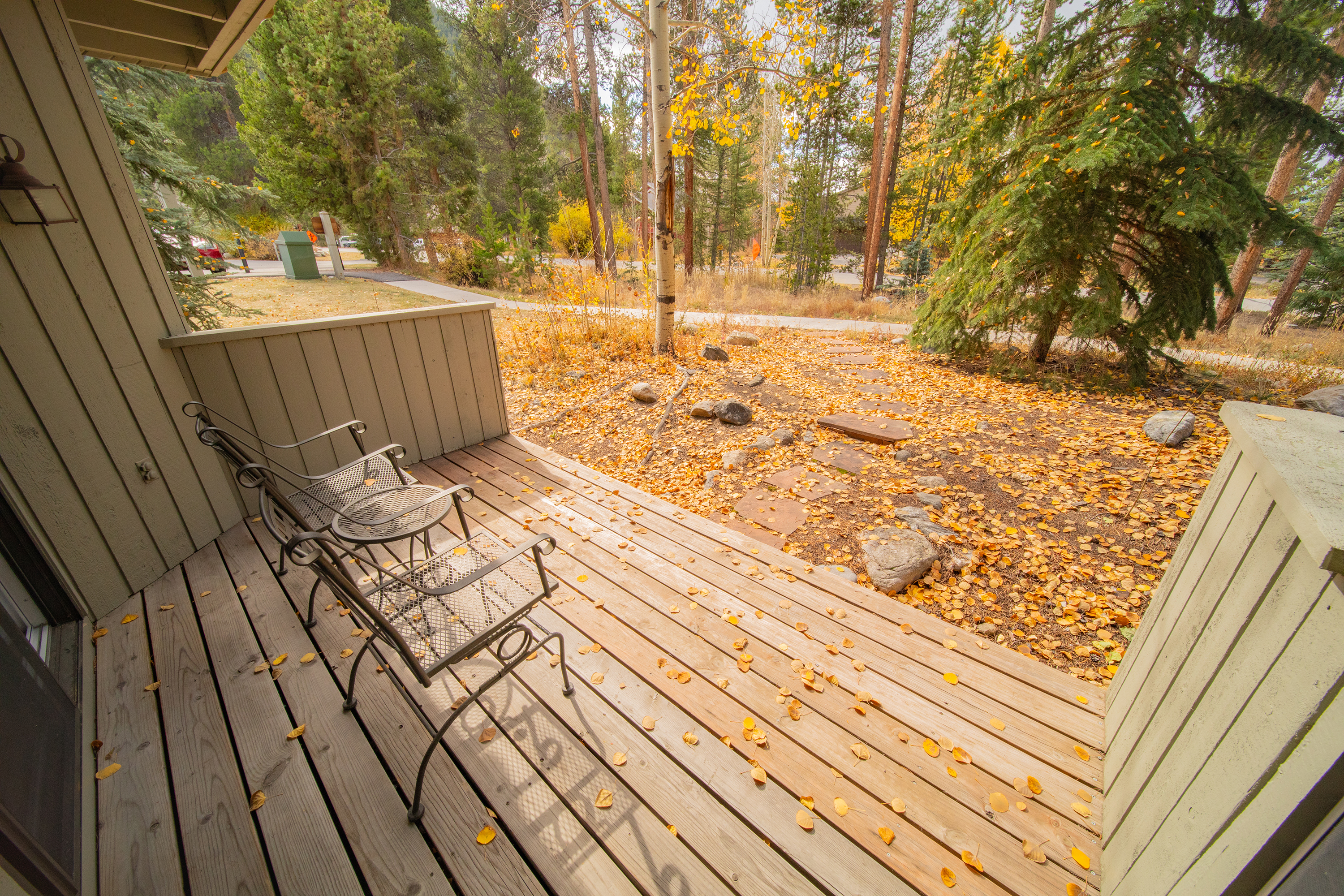 Ground level patio #fall