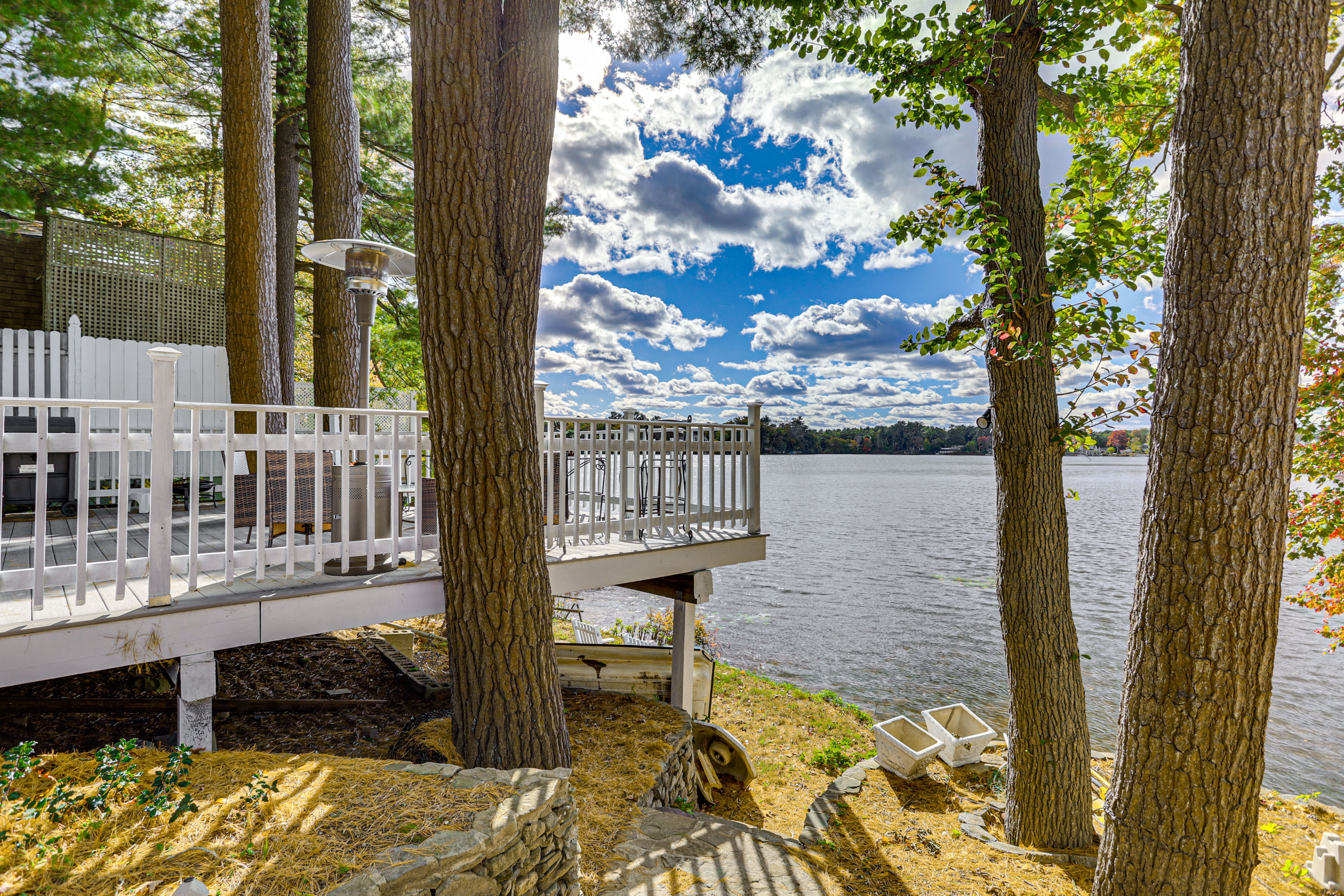 Waterfront Home in Pembroke w/ Spacious Deck!