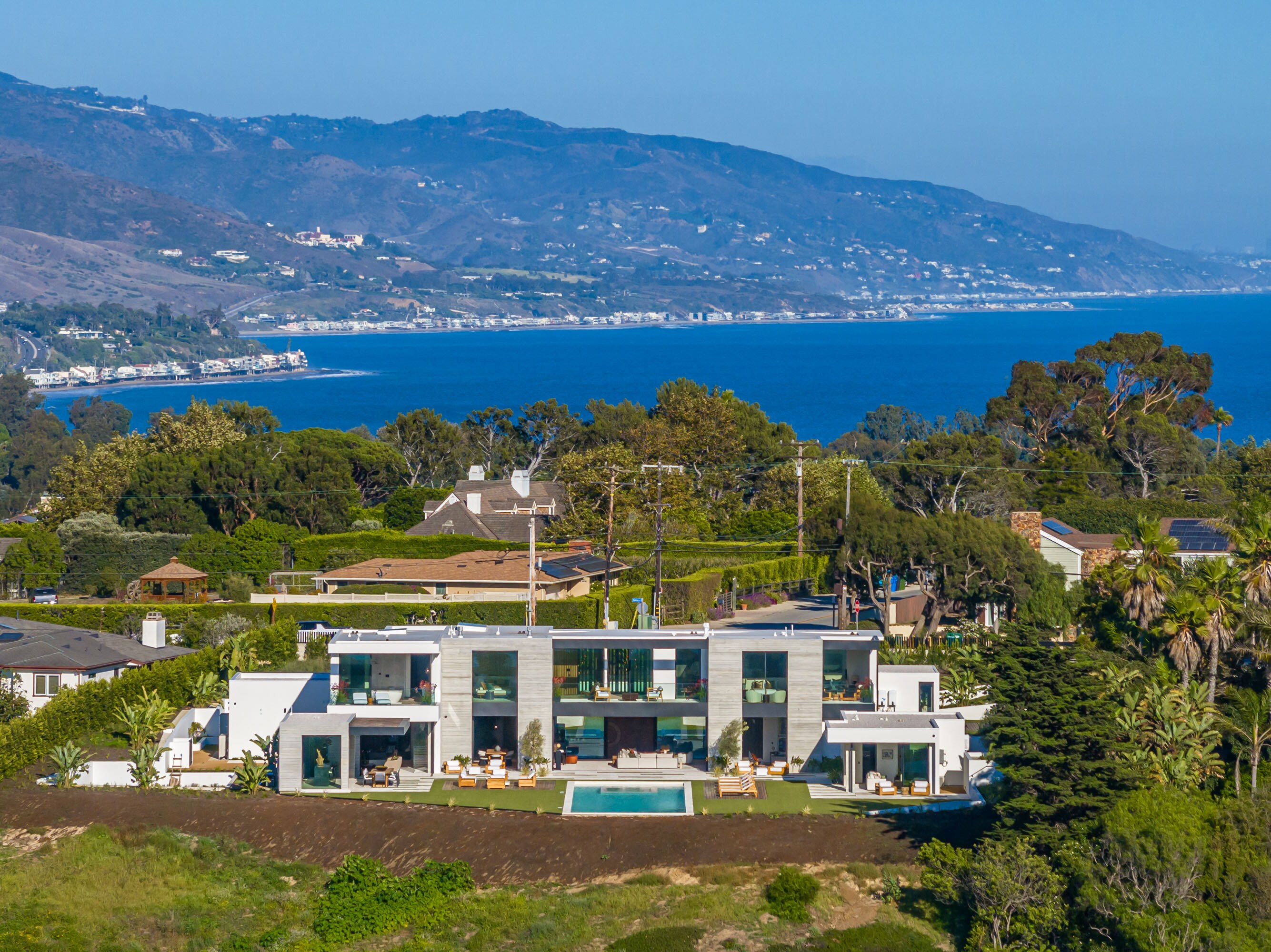 Property Image 2 - The Dume Legacy