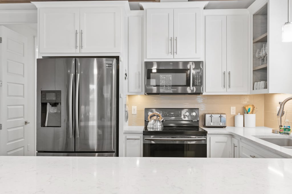 Cozy breakfast nook.