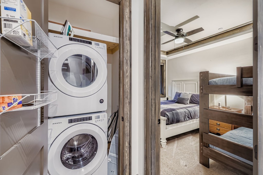 7 Lakeridge Circle 1818 - Web Quality - 020 - 23 Laundry Room