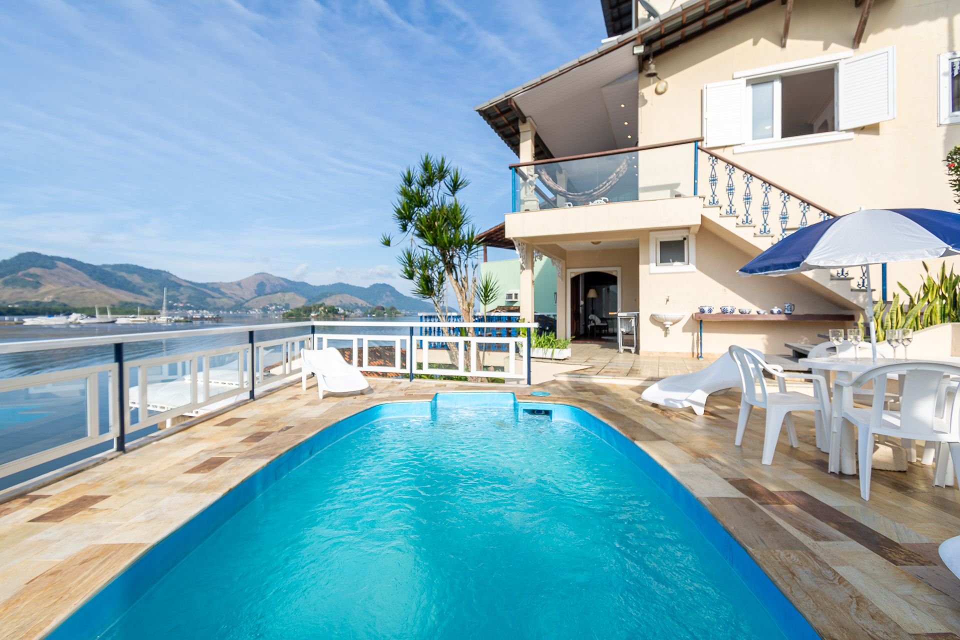 House with private beach, pool and sauna in Angra dos Reis
