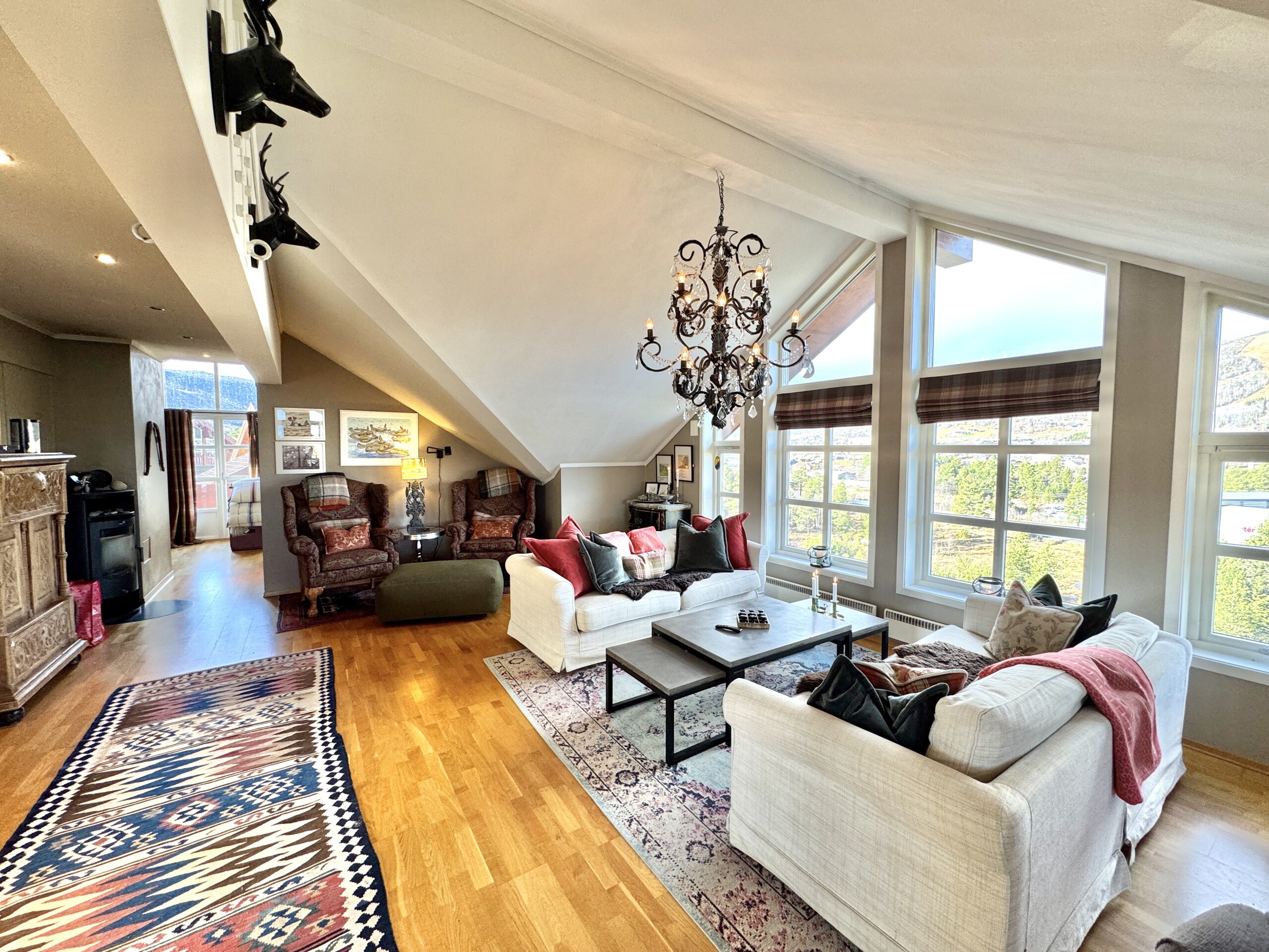 Spacious and beautiful apartment in Geilo, mountain retreat with view!