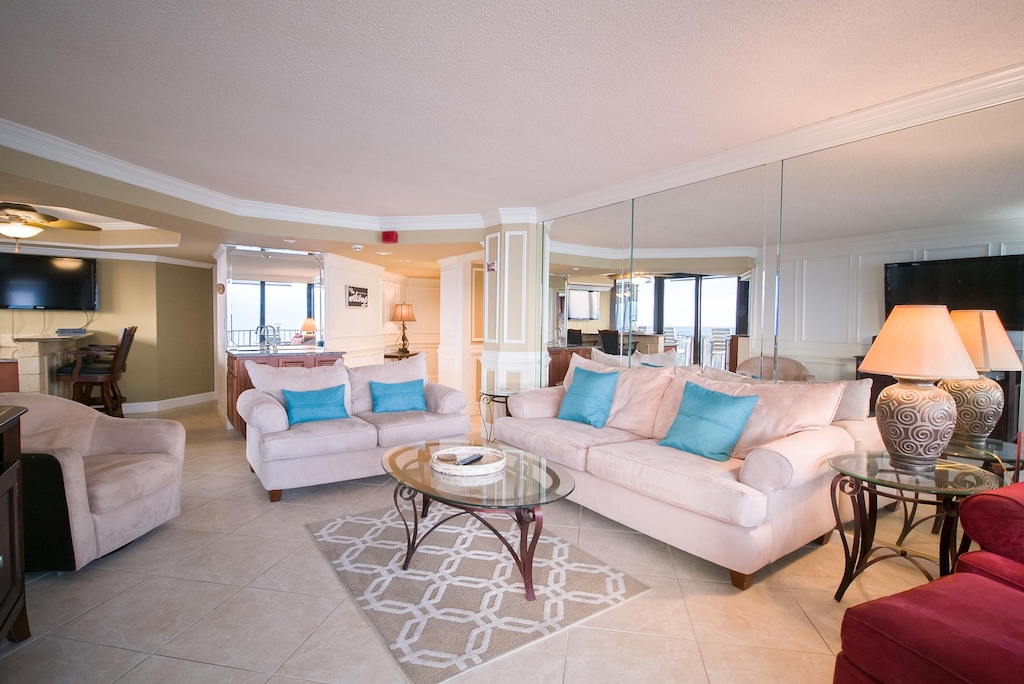 Spacious Living Room