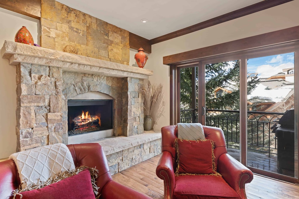 charter-5340-7205_52796320155_o