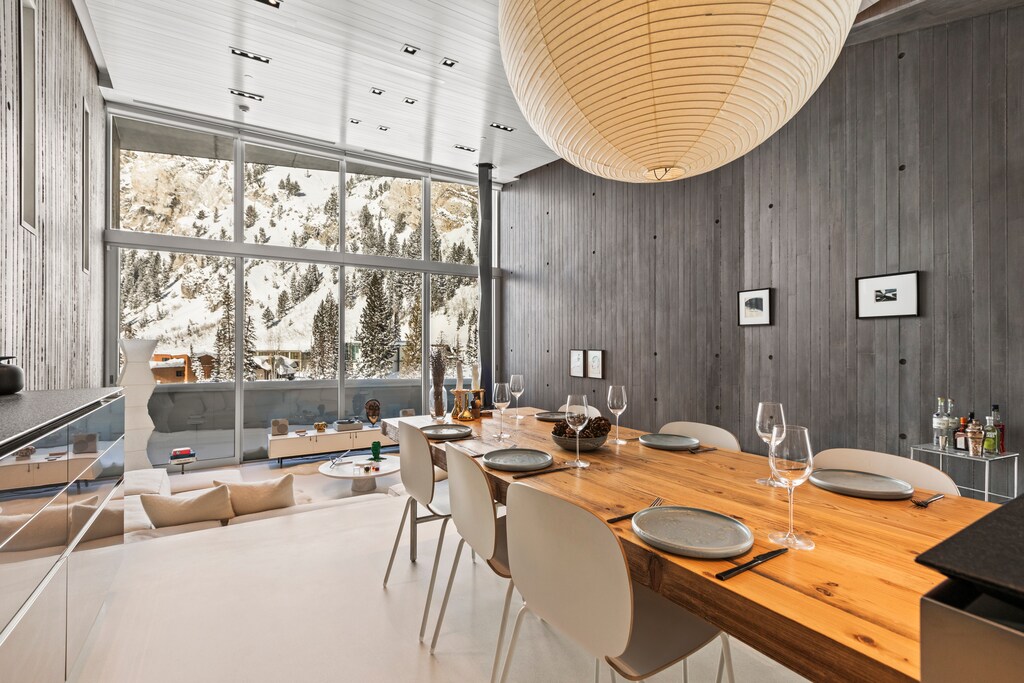 Dining Room - Winter