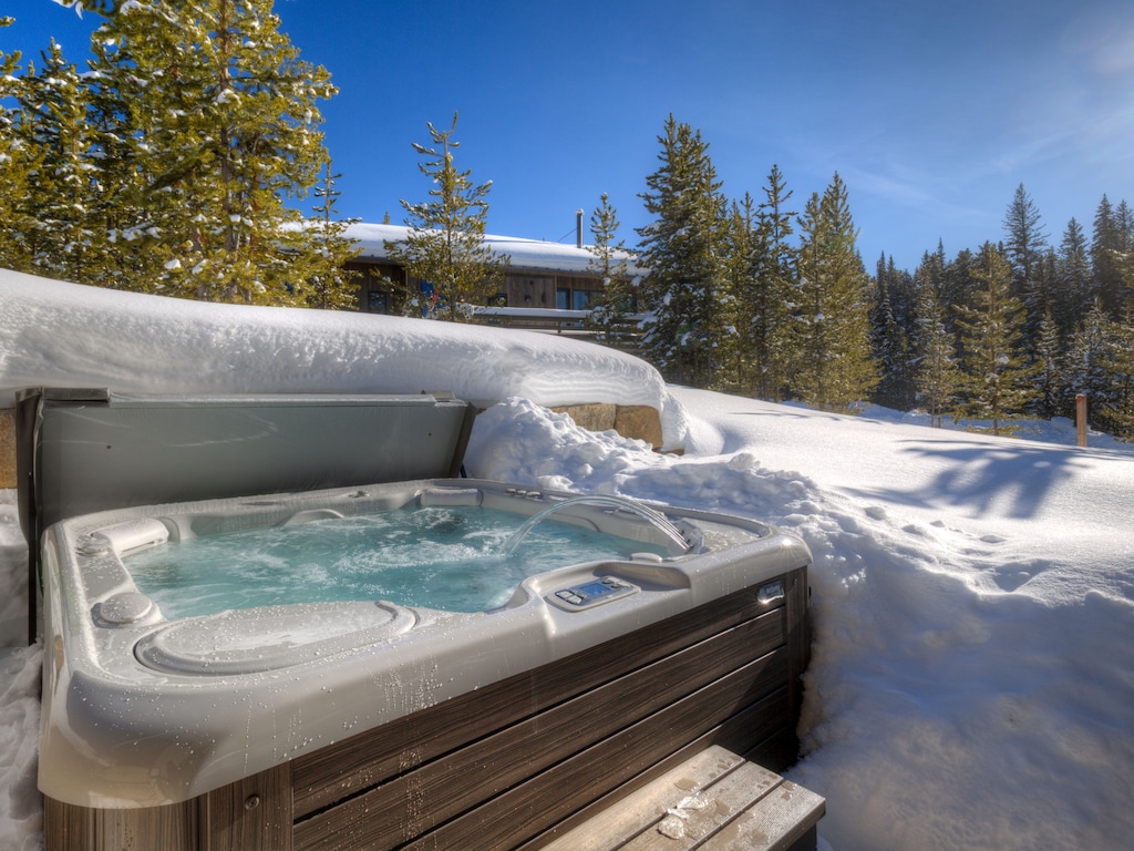 Ulerys Lake Cabin 19, Hot Tub, 4