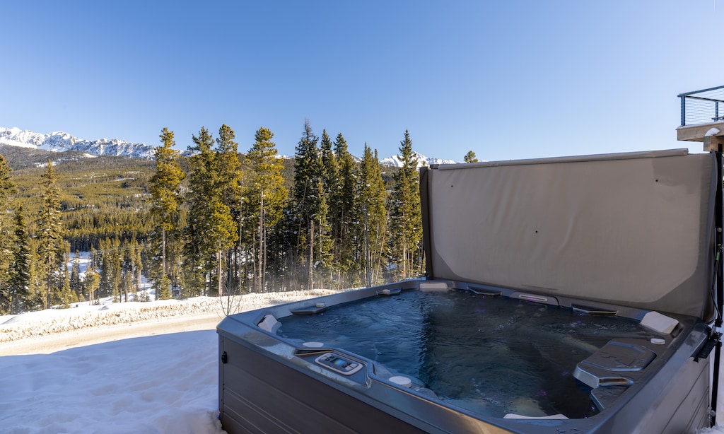 5 Deep Forest winter hot tub1