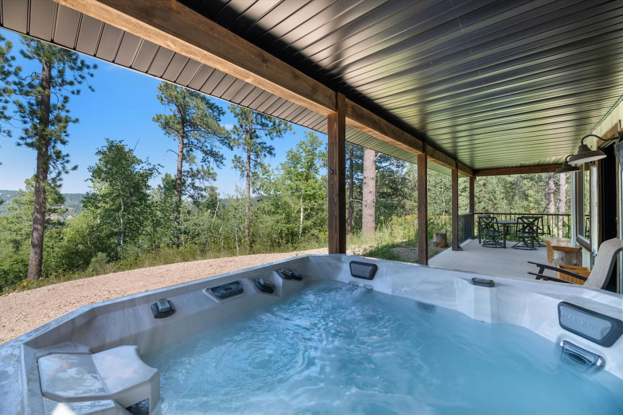 Property Image 1 - Rustic Peaks Cabin w/ Hot tub