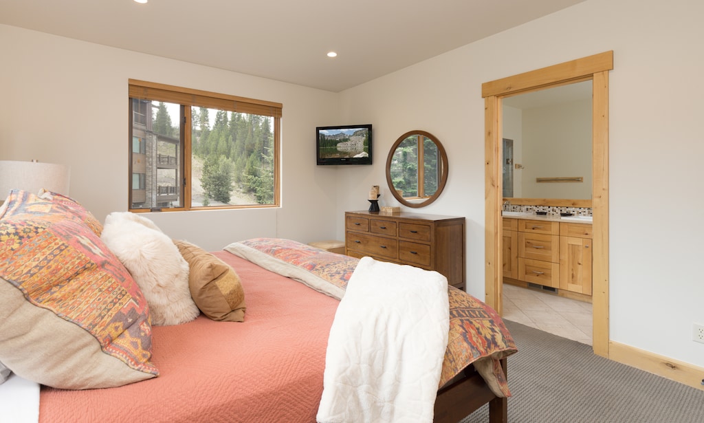 137 Beaverhead 301 2nd bedroom2