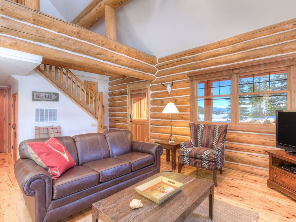 Powder Ridge Moose Ridge 5, Living, 2