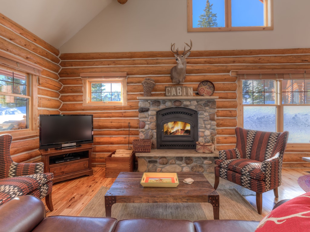 Powder Ridge Moose Ridge 5, Living, 1