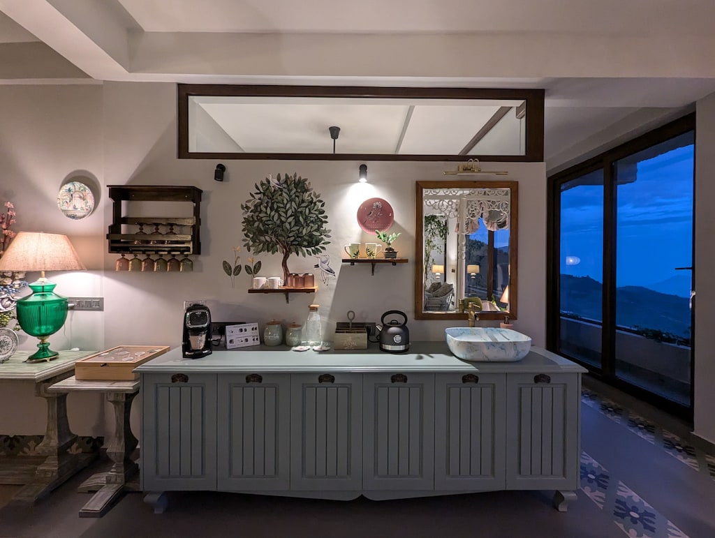 Prepare yourself a coffee or fix yourself a drink at the counter in the living room