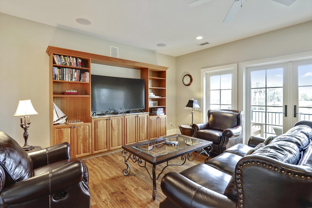 Upper Level-Den