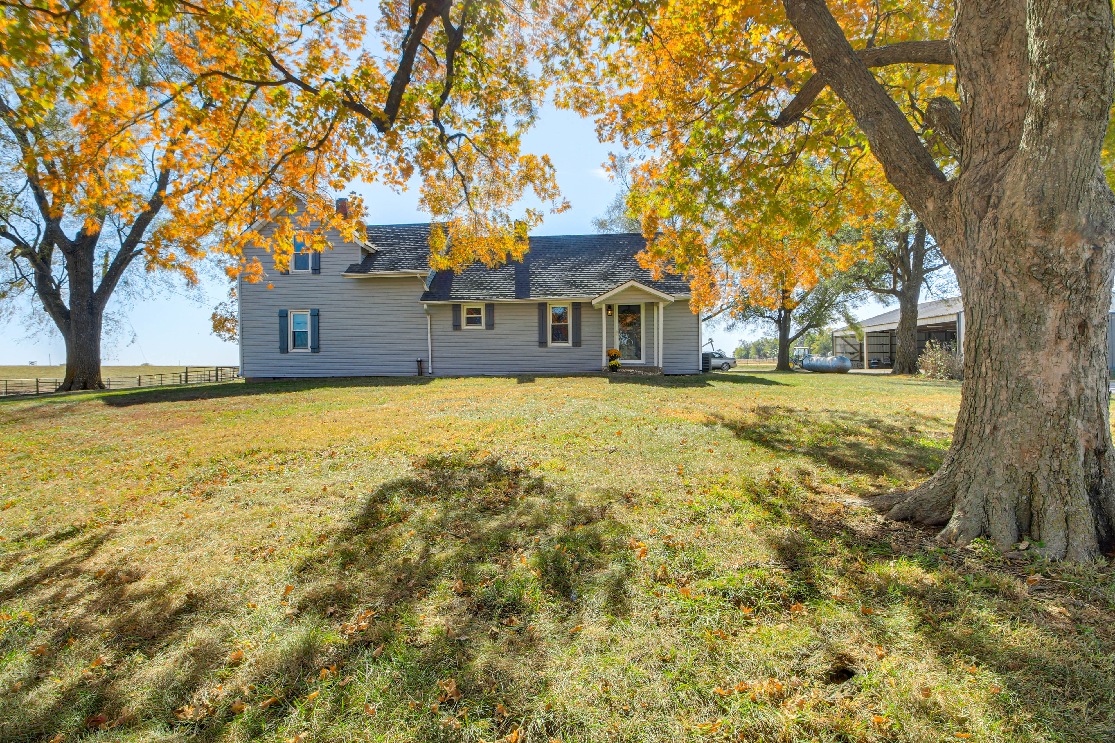 Property Image 1 - 15 Mi to La Cygne Lake: Peaceful Ranch Home