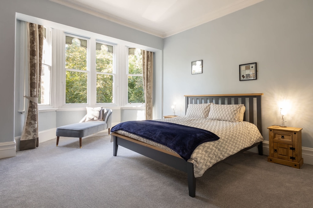 Chatsworth Townhouse I, Carlisle - Host & Stay