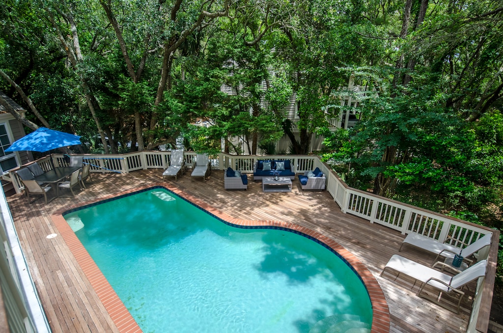 a80fb61c-08b0-476b-bdbe-e392bce29727