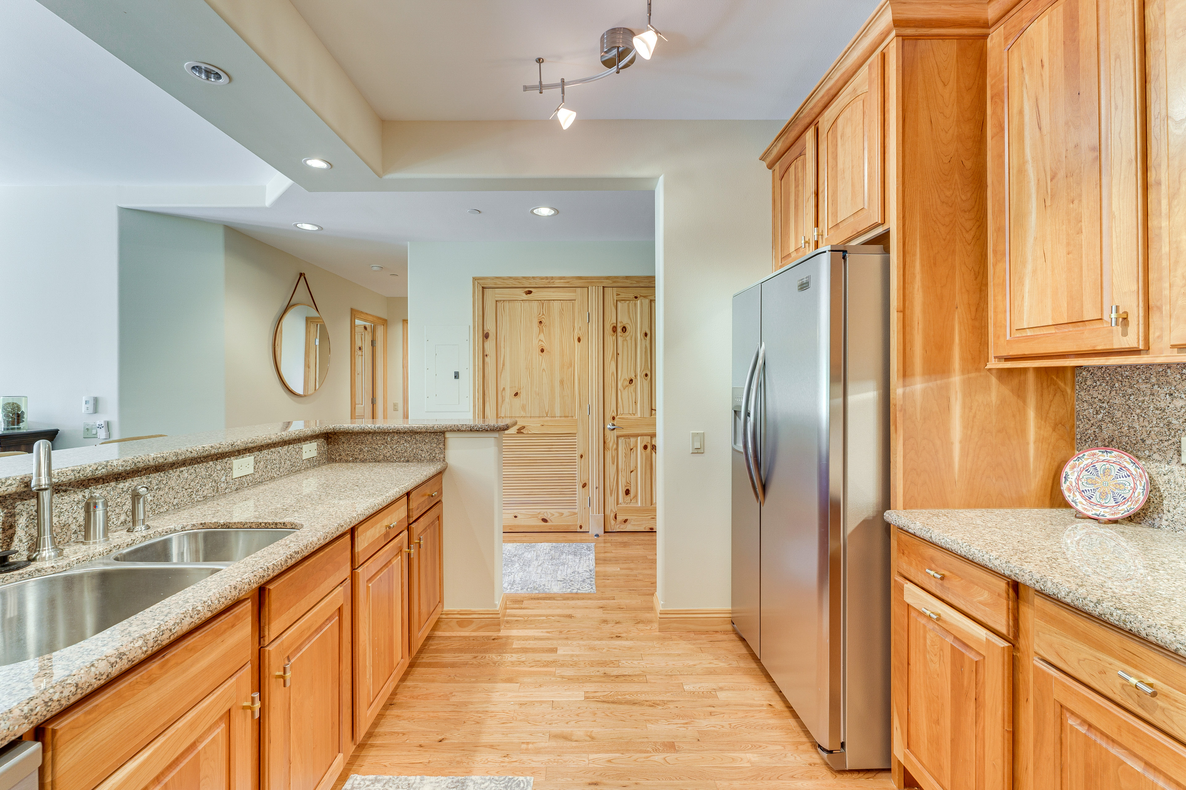 Condo w/ Mtn Views < 2 Mi to Angel Fire Resort!