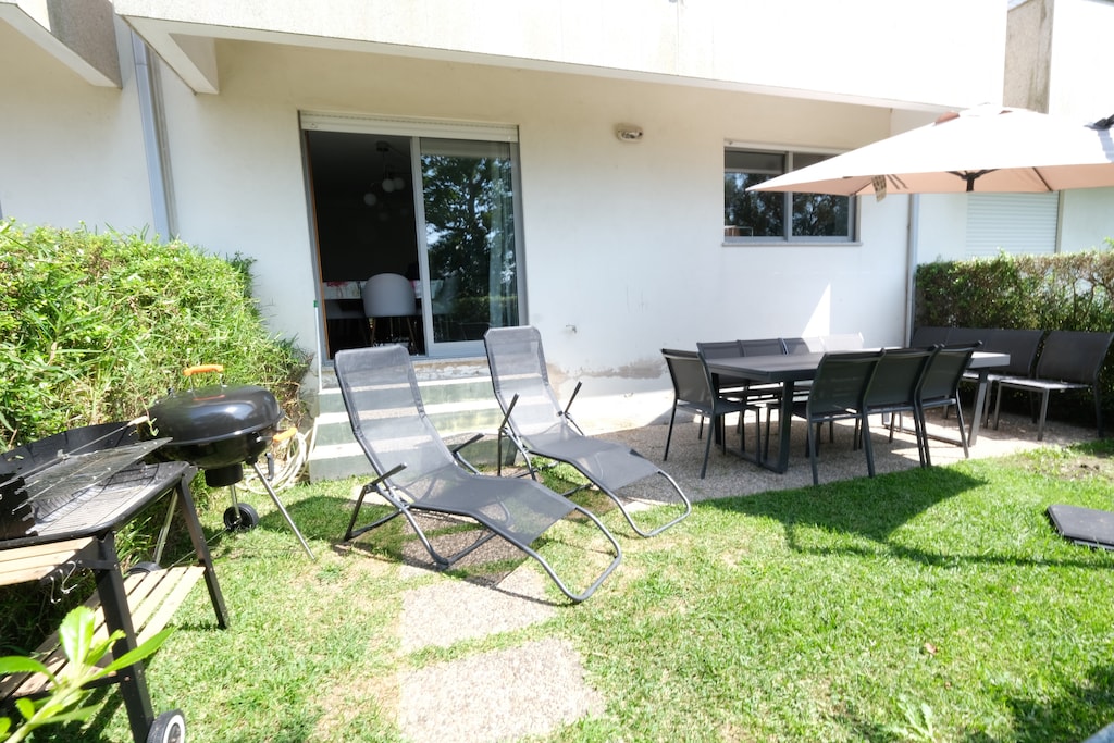 ESPOSENDE holiday rental, house to rent with all comfort in the garden. 12 people Online reservation with Plaisirs & Maisons de Provence
